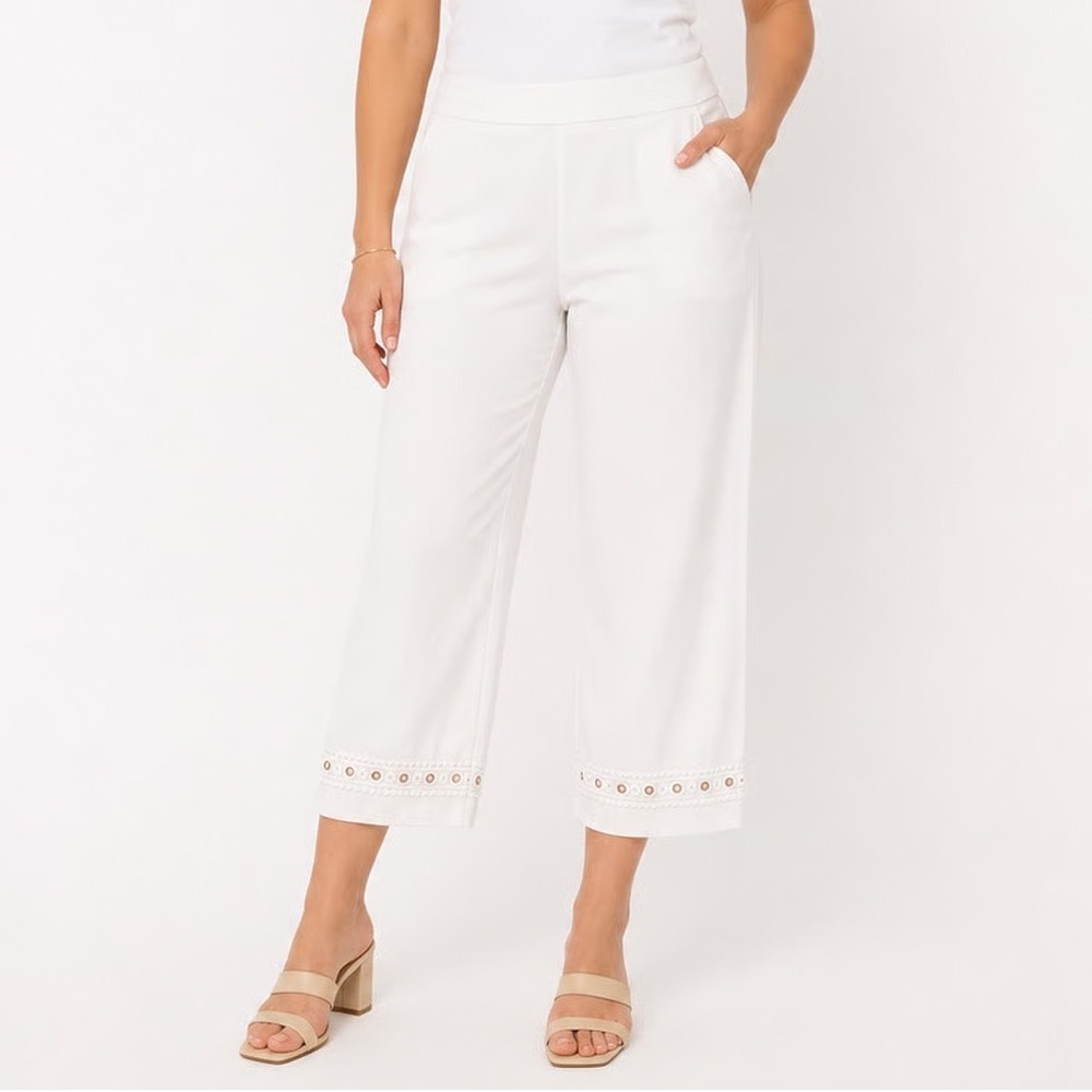 NY Collection Woman White Cropped Pants Eyelet Lace Trim 20W Mid Rise